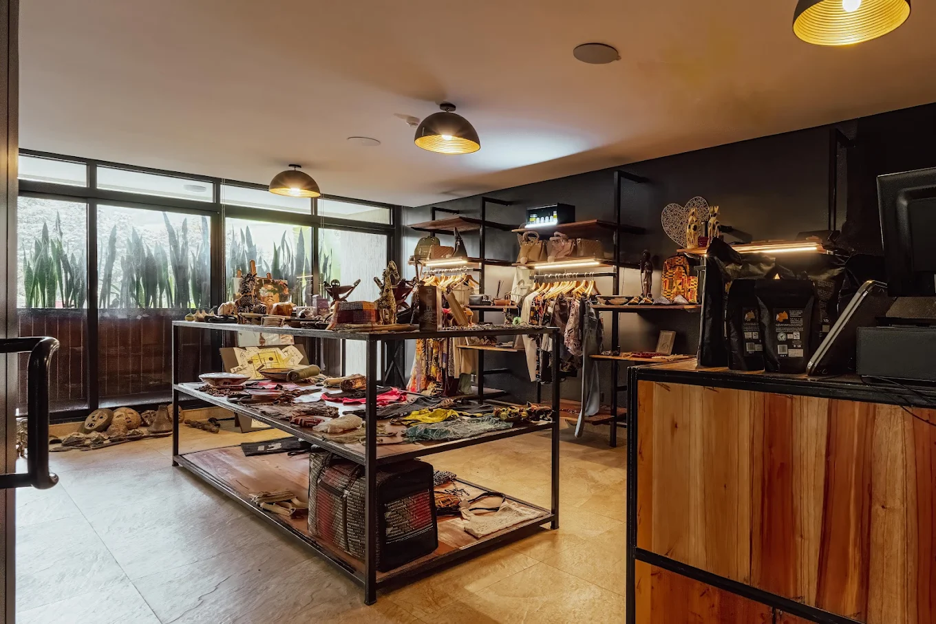 Mantis Kivu Marina Bay Hotel